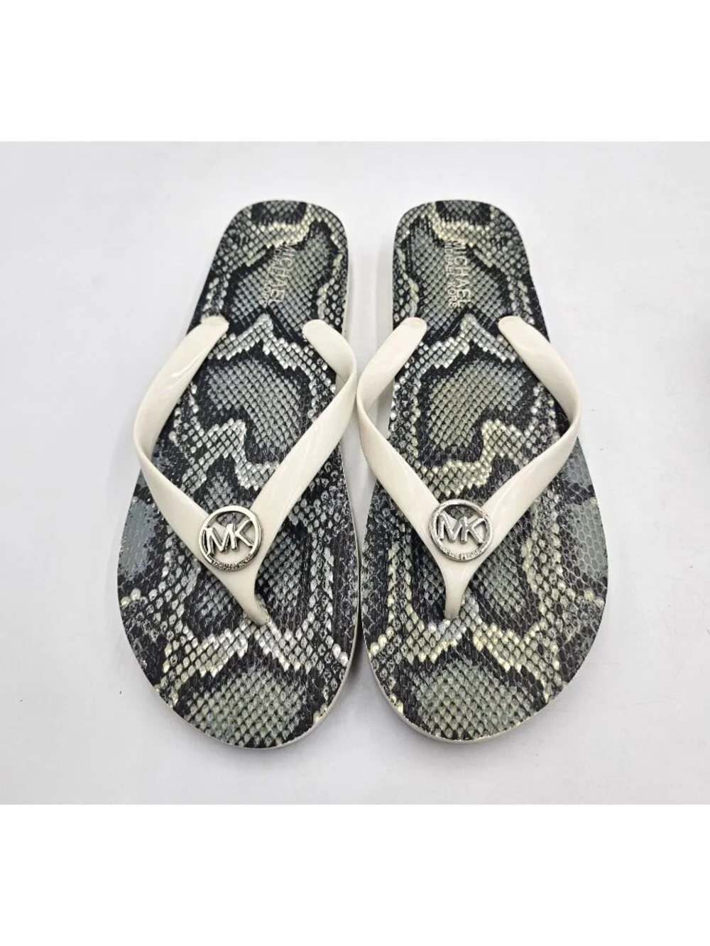 Michael Kors pre owned